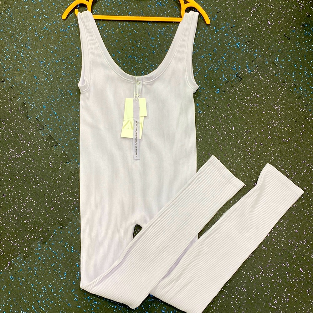 Zara Lilac yoga / fitness stretchy romper M-L